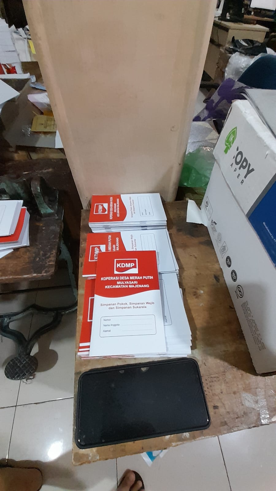 Cetak brosur dan dus kemasan offset Oliver 52